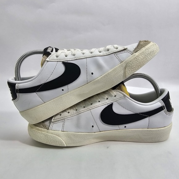 Nike Blazer Low 77 Shoes Women's Size 7 Retro Classic Leather DC4769-102 Casual‎ - Picture 6 of 8